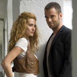 Carles Francino y Elena Ballesteros en 'Punta escarlata'