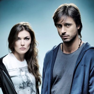 Marta Nieto y Hugo Silva posan en una fotografía promocional de 'Karabudjan'