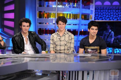 Los Jonas Brothers visitan 'El hormiguero'