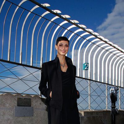 Morena Baccarin en el ESB de Nueva York