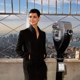 Morena Baccarin en el Empire State Building