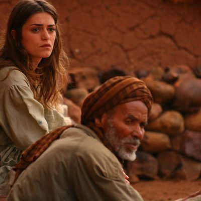 Olivia Molina en la tvmovie 'Un burka por amor'