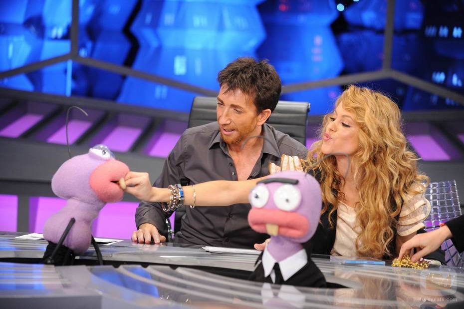 Paulina Rubio con Trancas y Barrancas