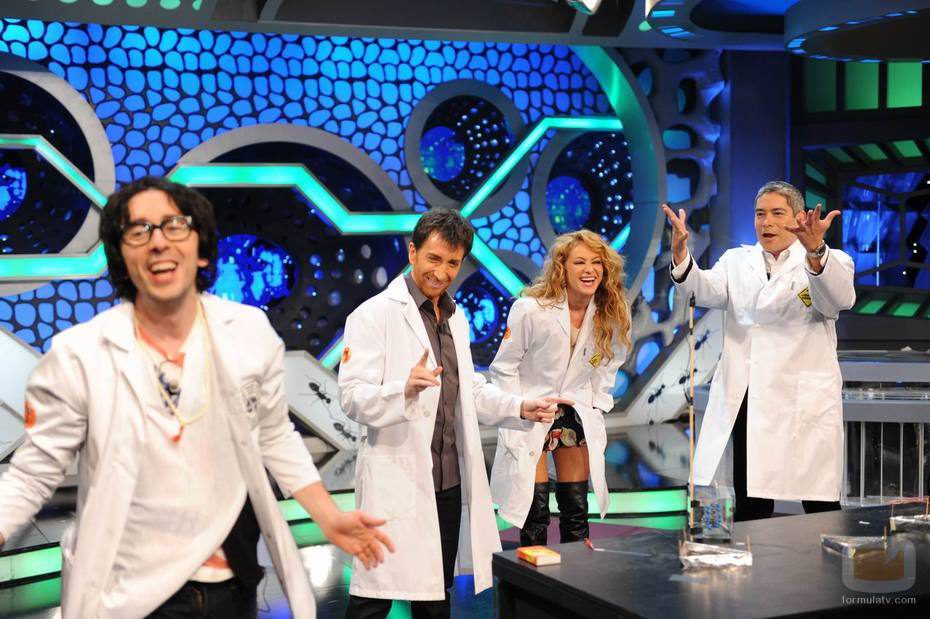 Paulina Rubio con Boris Izaguirre en 'El Hormiguero'