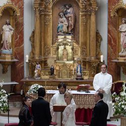 Blanca y Martín en el altar en 'Renuncias'