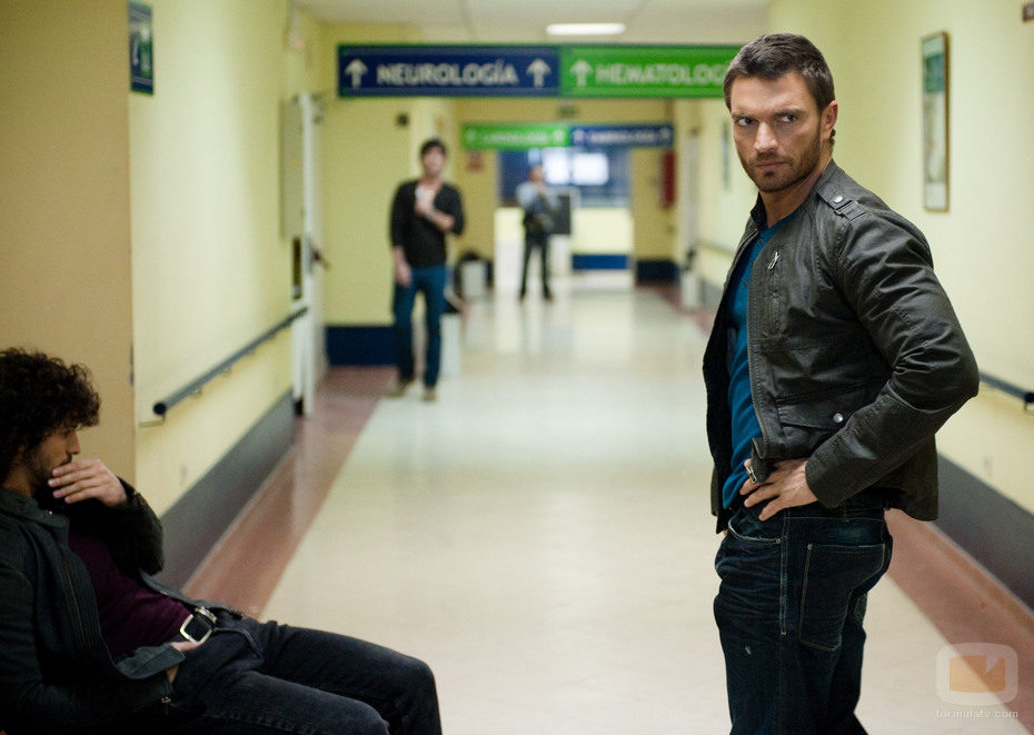 Julián Gil y Michel Gurfi en el hospital