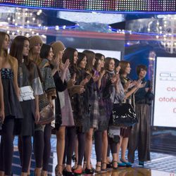 Las concursnates de Supermodelo 2007 durante la primera gala