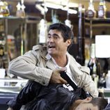 Alejo Sauras a punta de pistola en 'Acusados'