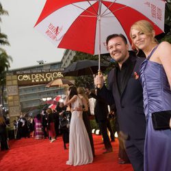 El cómico Ricky Gervais en los Globos de Oro 2010