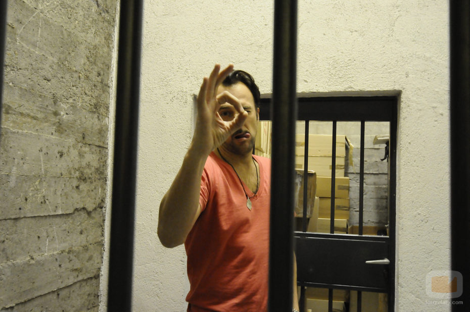 Carlos Leal, encerrado pero todo OK