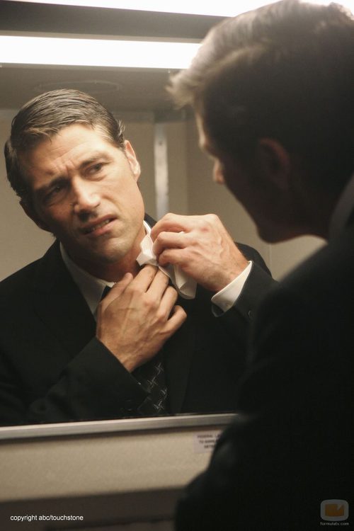 Jack Shephard en el avión