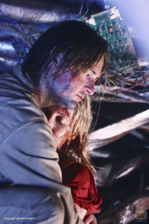 Juliet muere en brazos de Sawyer