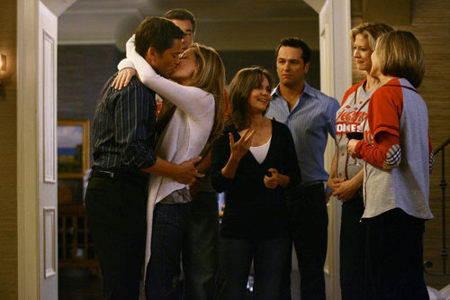 Rob Lowe besa a Calista Flockhart