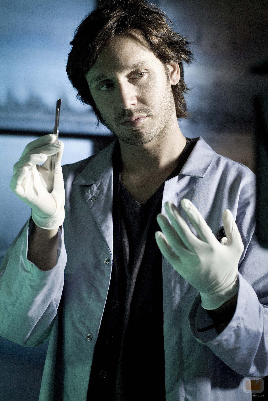 Benjamín Vicuña es Deker