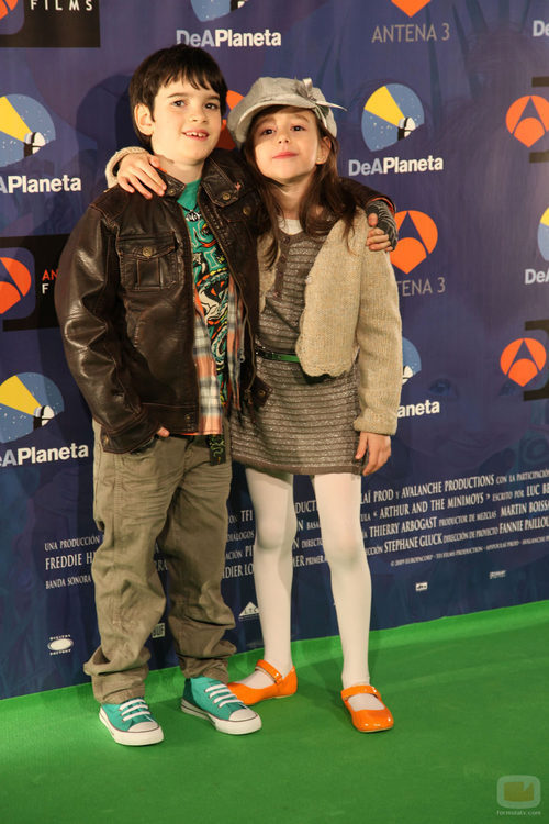 Los actores Daniel Avilés y Priscila Delgado