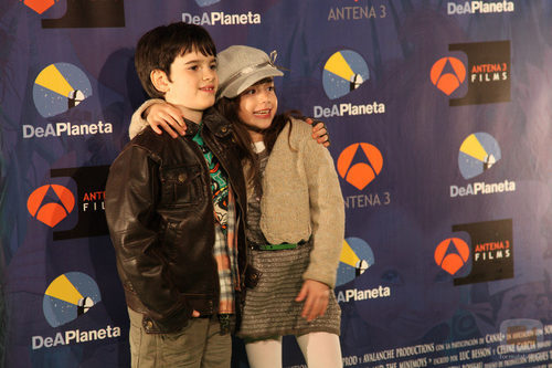 Daniel Avilés (Carlos) y Priscila Delgado (Lucía)