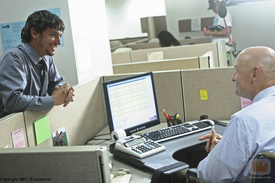 Locke es despedido en 'El Sustituto'