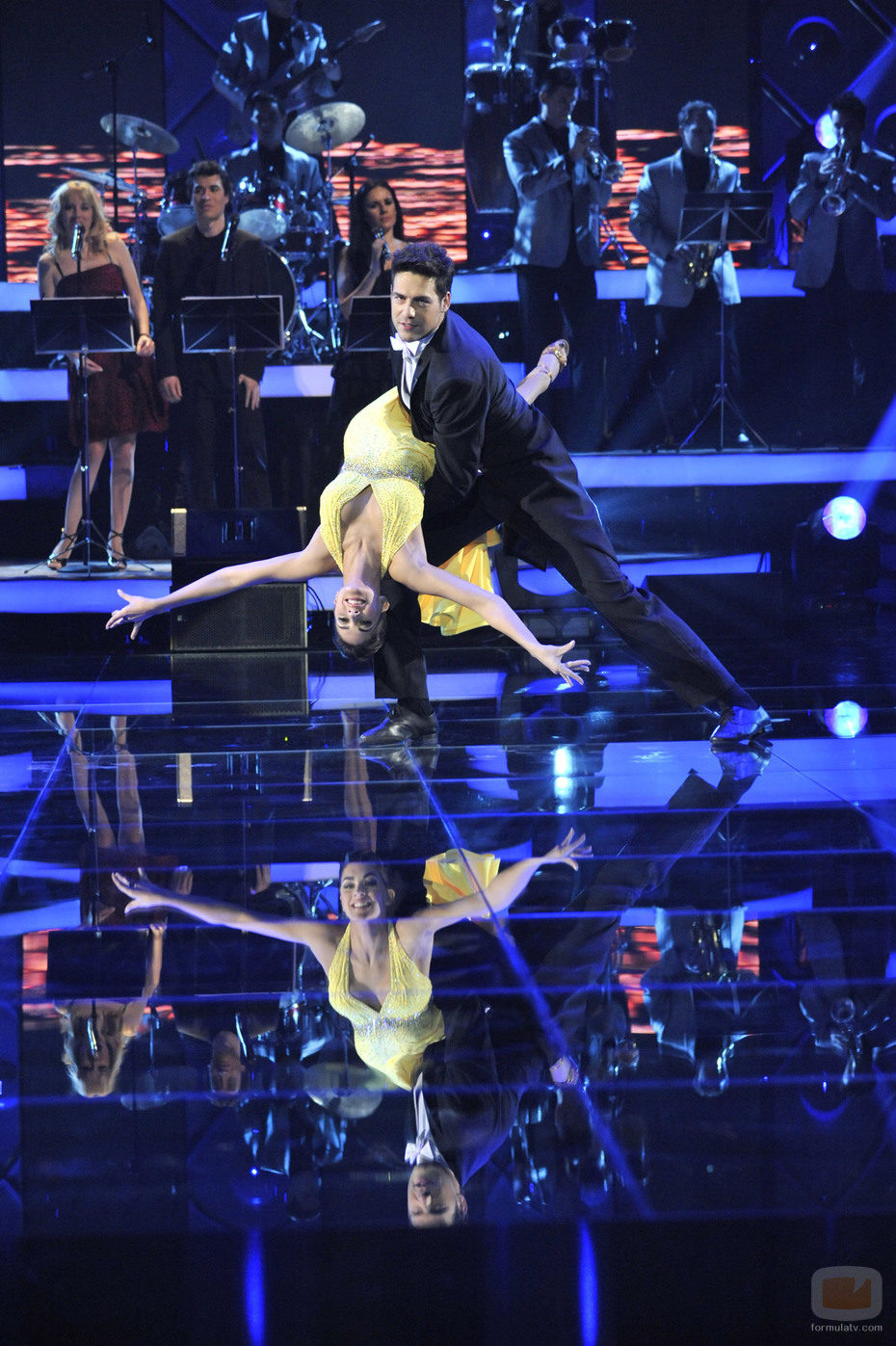 Juan García baila un fox en 'MQB'