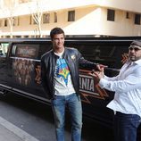 Maxi Iglesias bromea con Alvin Burke