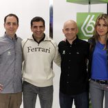 Jacobo Vega, Marc Gené, Antonio Lobato y Nira Juanco, juntos con la F1