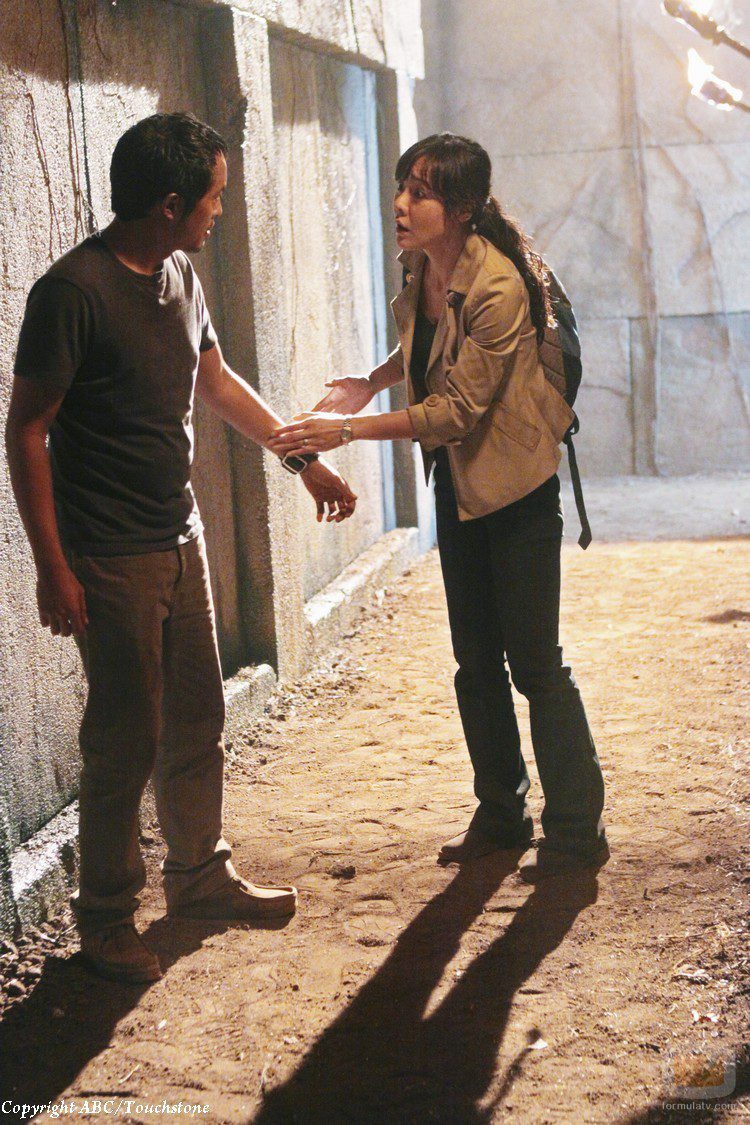 Sun se encuentra con Miles en el Templo