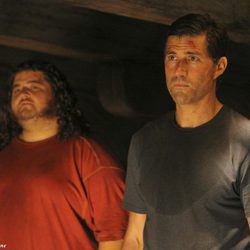 Matthew Fox y Jorge García en 'Dr Linus'