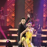 Juan García bailando un cha-cha-chá en 'MQB'