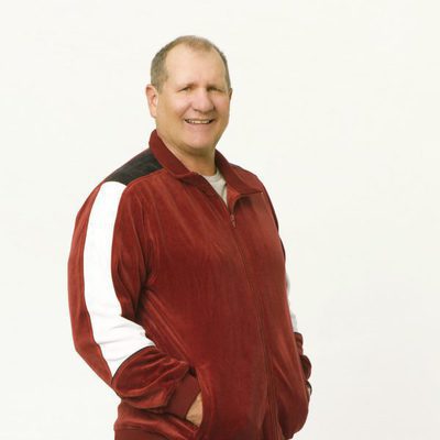 Ed O'Neill hace de Jay