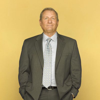 Ed O'Neill es Jay Pritchett