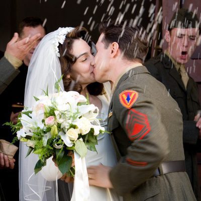 Boda de John Basilone en 'The Pacific'