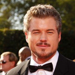 Eric Dane en la alfombra de los Emmy del año 2007