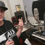 Luis Fernández 'Perla' en el estudio de grabación