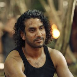 Naveen Andrews en 'Recon'