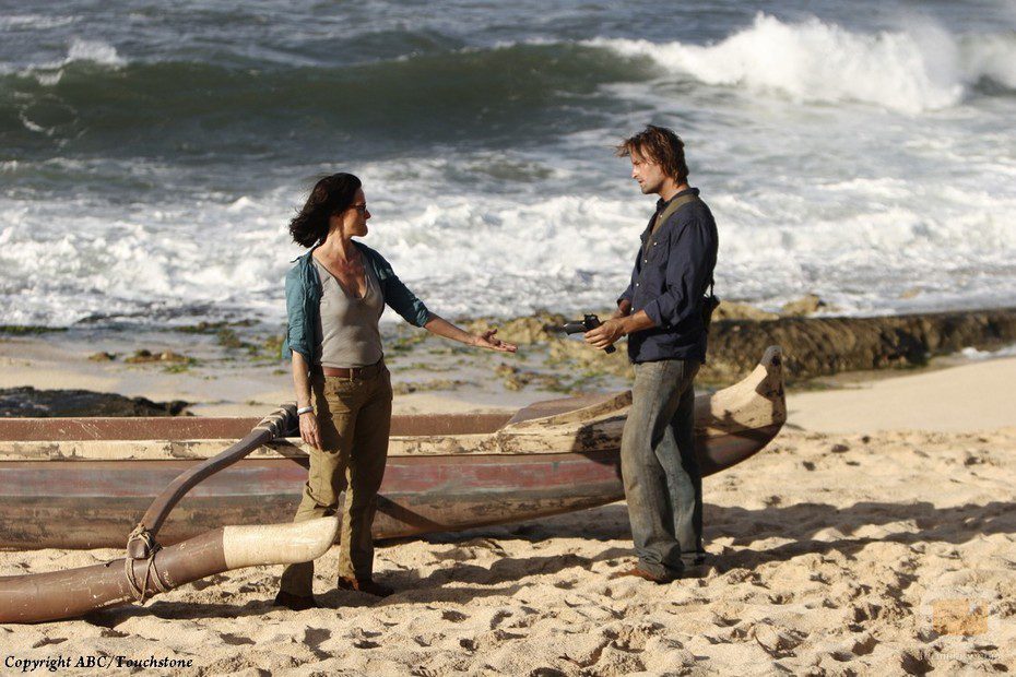 Josh Holloway y Sheila Kelley en 'Nueva estafa'