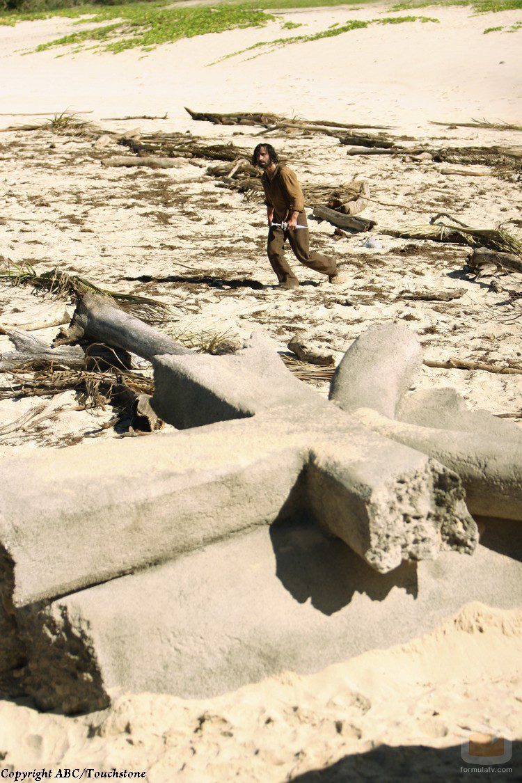 Richard con el puñal en la mano