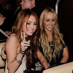 Miley Cyrus y Leticia 'Tish' Cyrus