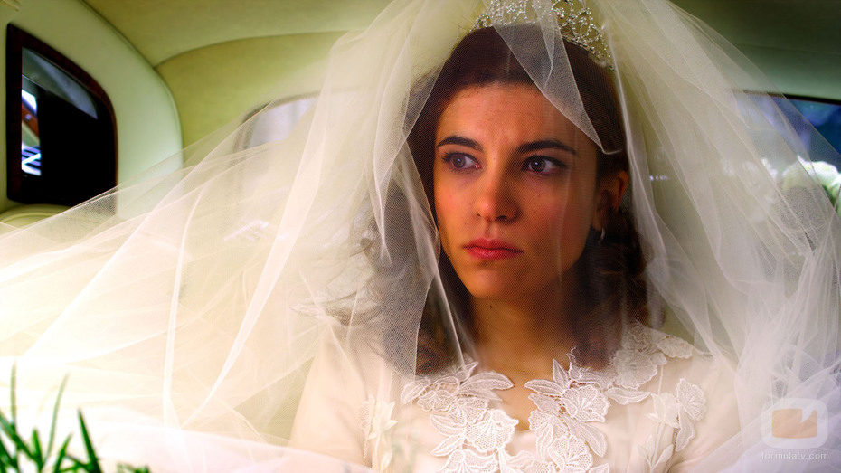 Cayetana Fitz-James Stuart con su vestido de boda