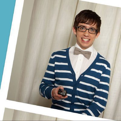 Kevin McHale sonriente