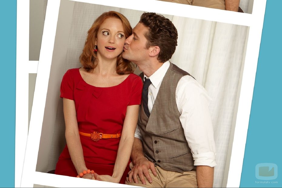 Matthew Morrison besa a Jayma Mays