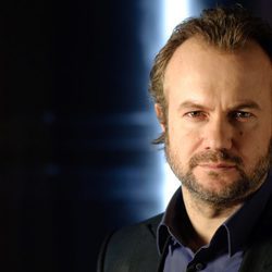 Tristán Ulloa es Miguel Cortázar