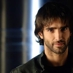 Aitor Luna es Raúl Cortázar
