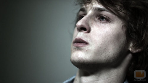 Nicolás Coronado es Raúl