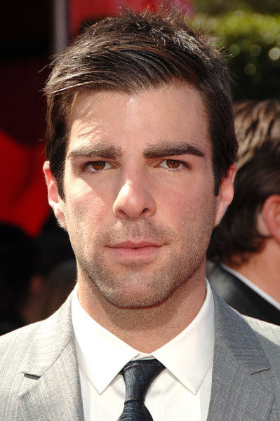Zachary Quinto en la gala de los Emmy del año 2007