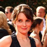 La actriz Tina Fey de '30 Rock' en la alfombra roja de los Emmy de 2007