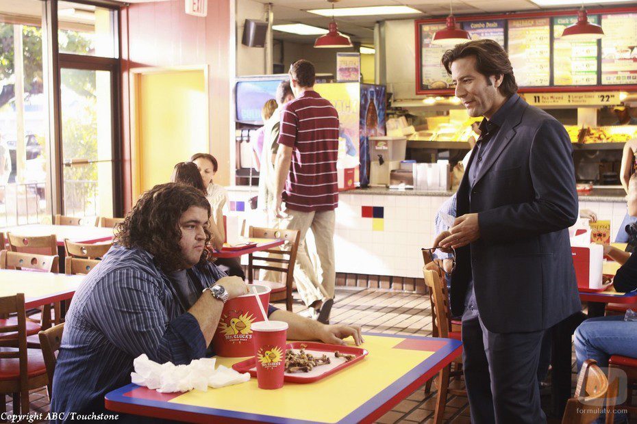 Desmond y Hurley en 'Everybody Loves Hugo'