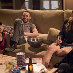  Dani, Amaya, Goyo y Lis fumando cannabis