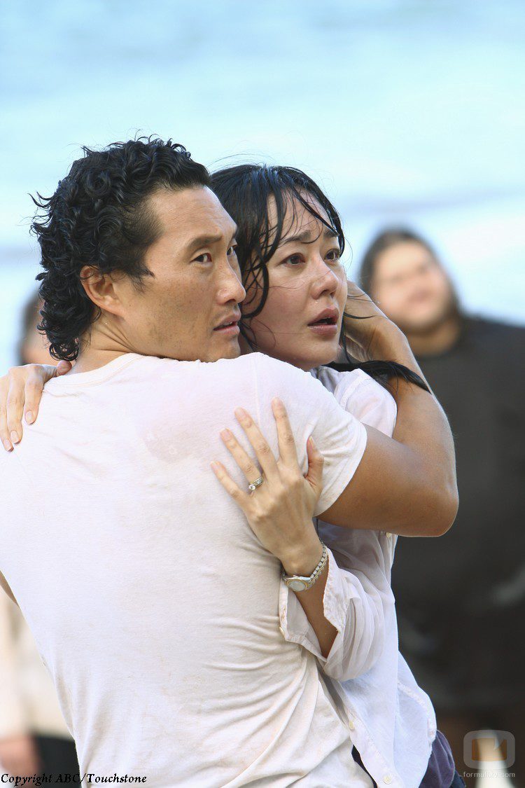 Sun y Jin se asustan en 'The Last Recruit'