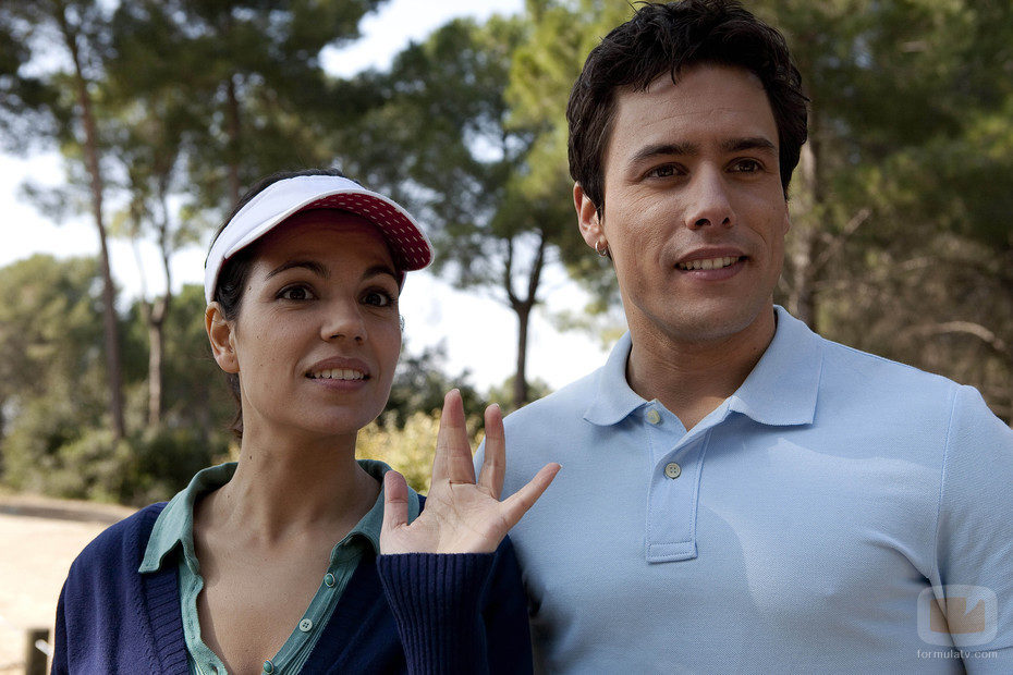 Roger Berruezo junto a Diana Palazón