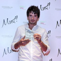 Yon González, Interpretación Masculina Must! del Año