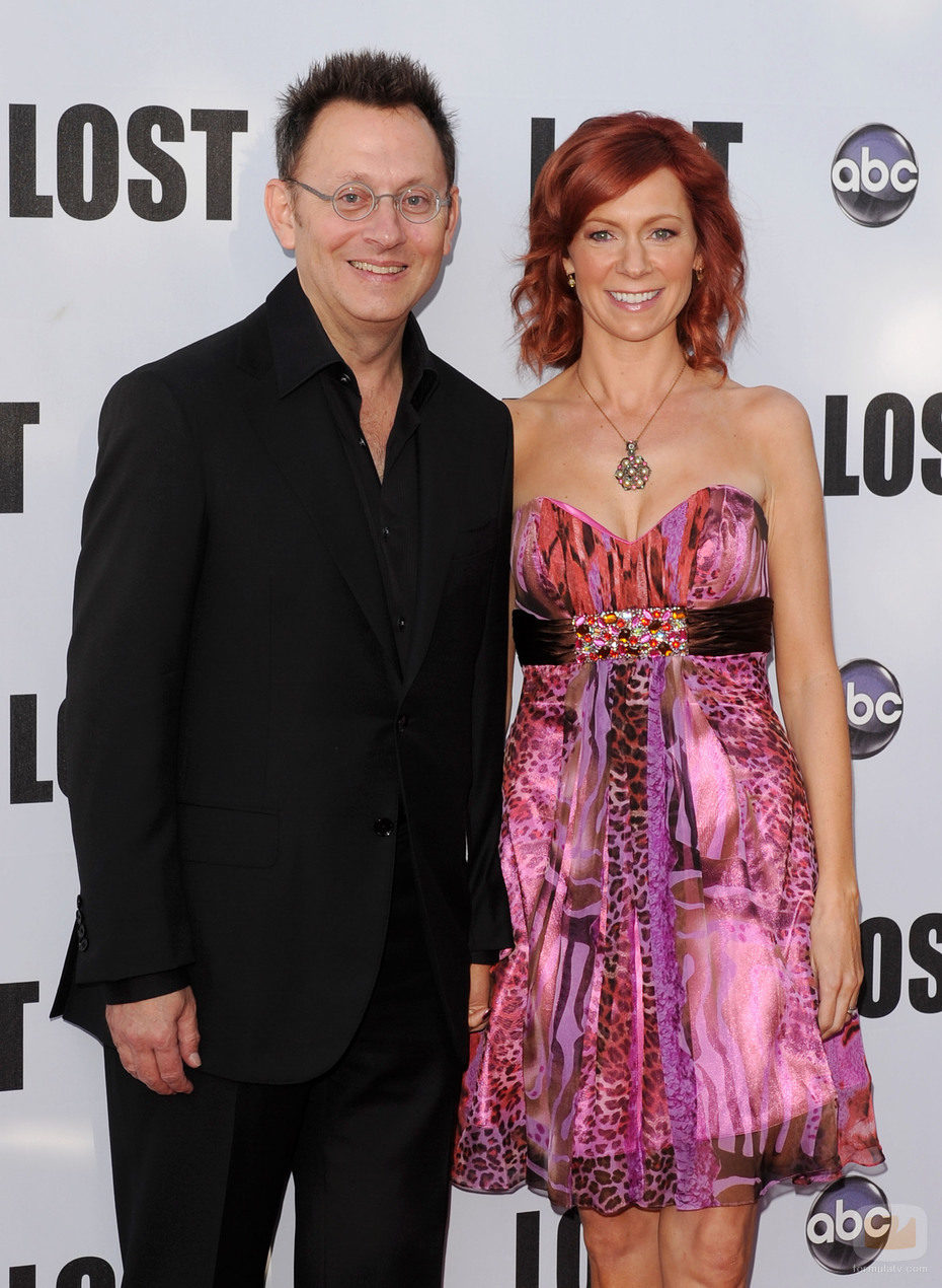Michael Emerson y Carrie Preston